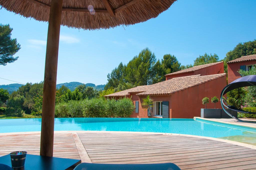 B&B La Maison Du Castellet Le Castellet  Esterno foto